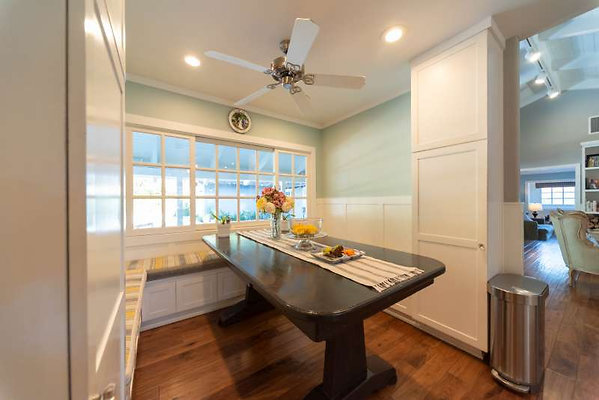 12565 dining 1 12565 dining 1